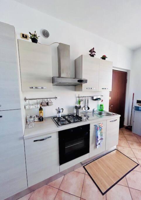 Casa Lucia A Carugo Lägenhet Exteriör bild