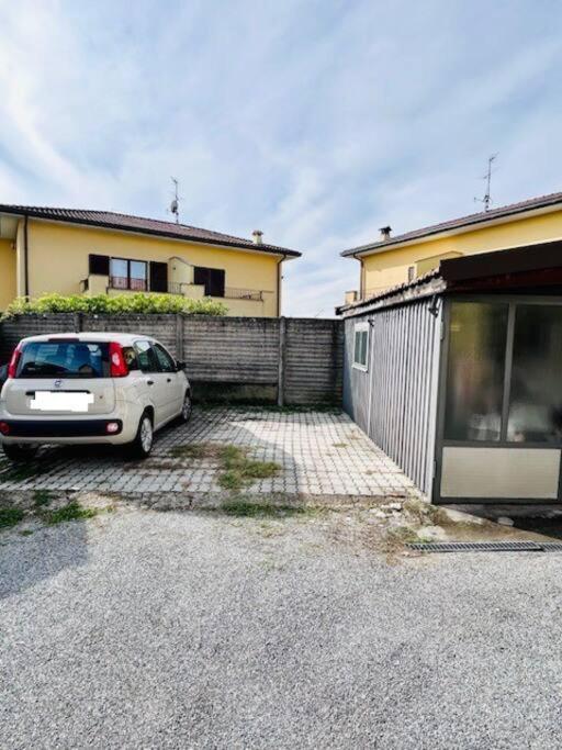 Casa Lucia A Carugo Lägenhet Exteriör bild